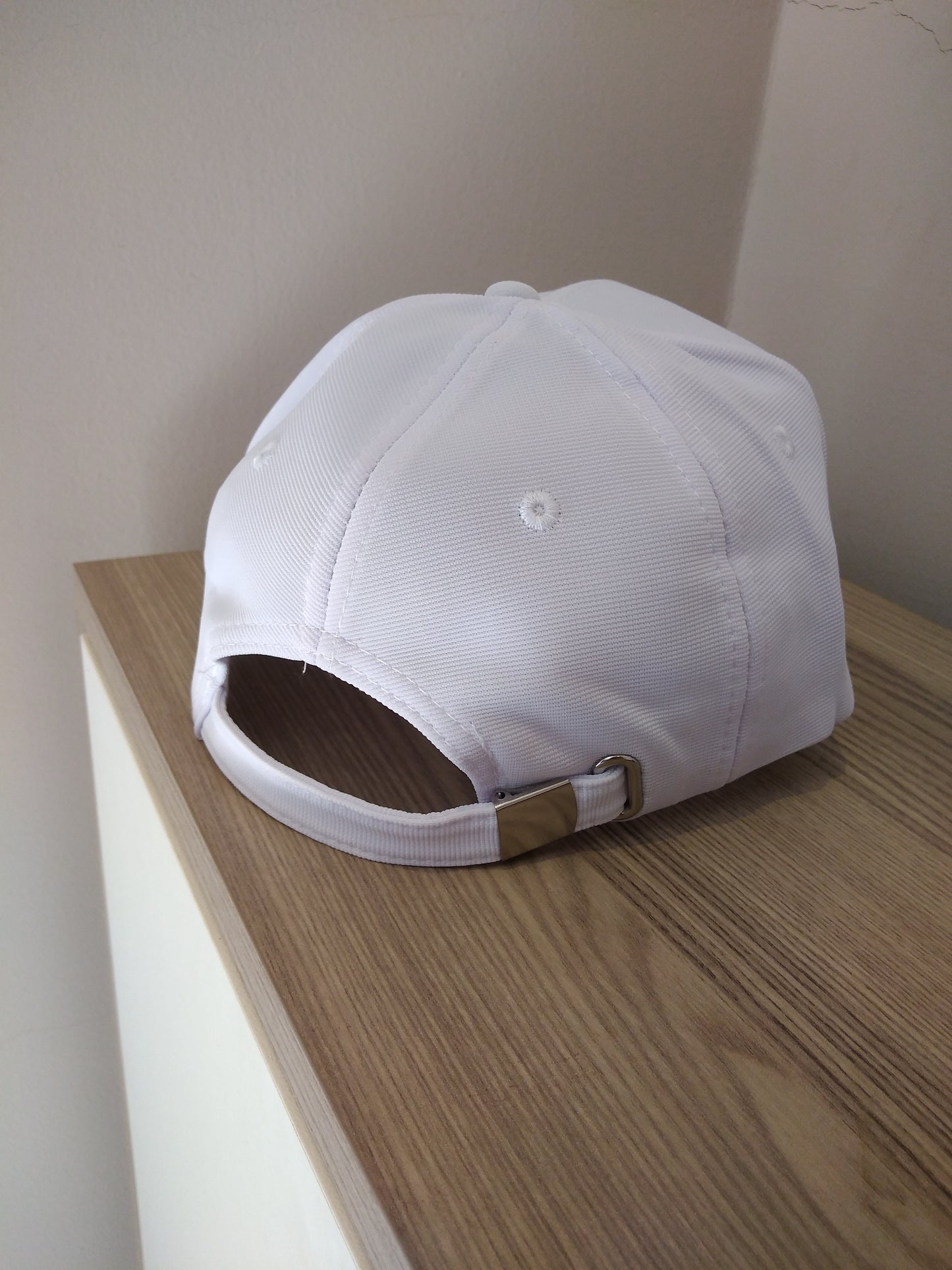 White Scuderia Ferrari - Classic Hat - Unisex