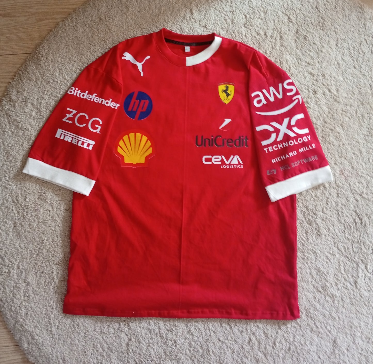 Ferrari redtshirt oversized unisex