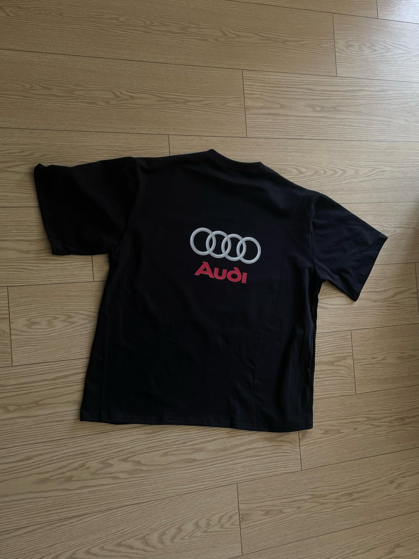 Audi black Tshirt oversize
