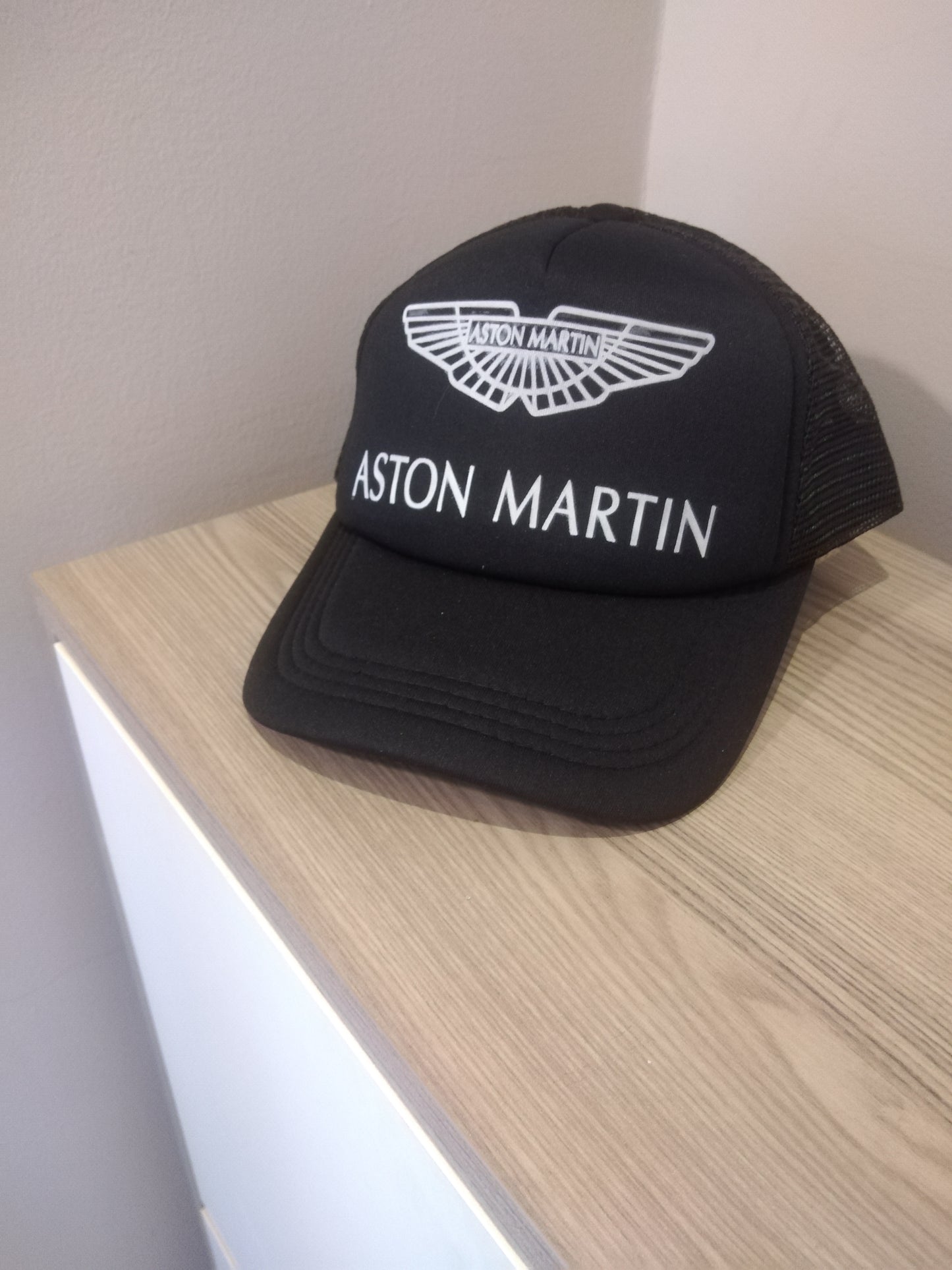 Aston martin Black cap