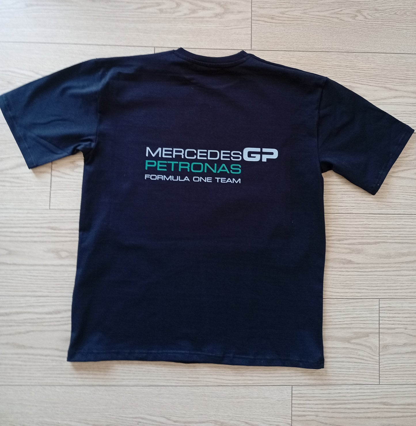 Black Mercedes Petronas tshirt oversize