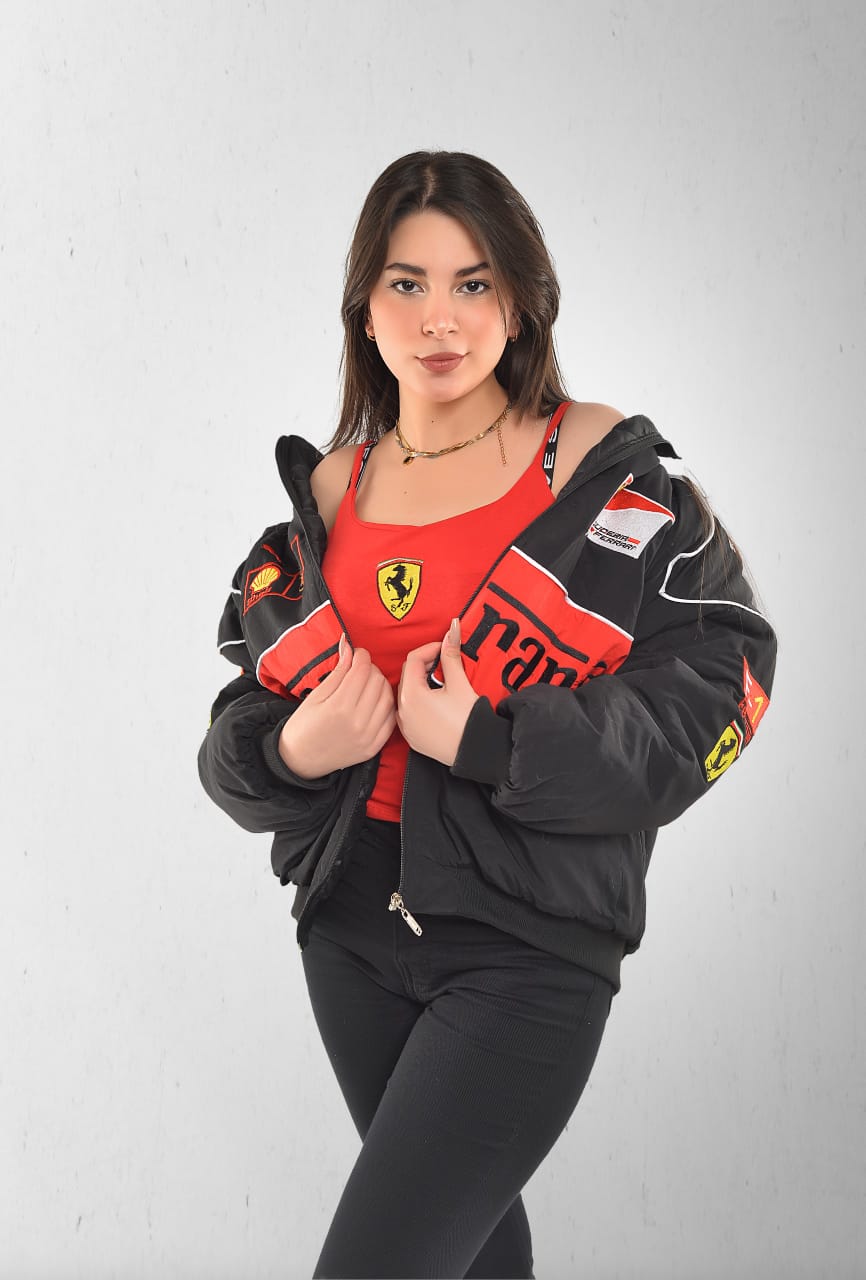 Top CUT FERRARI red
